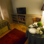 golden-stars-deluxe-budapest-apartments-bedroom-area-17