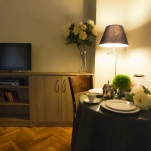 golden-stars-deluxe-budapest-apartments-bedroom-area-22